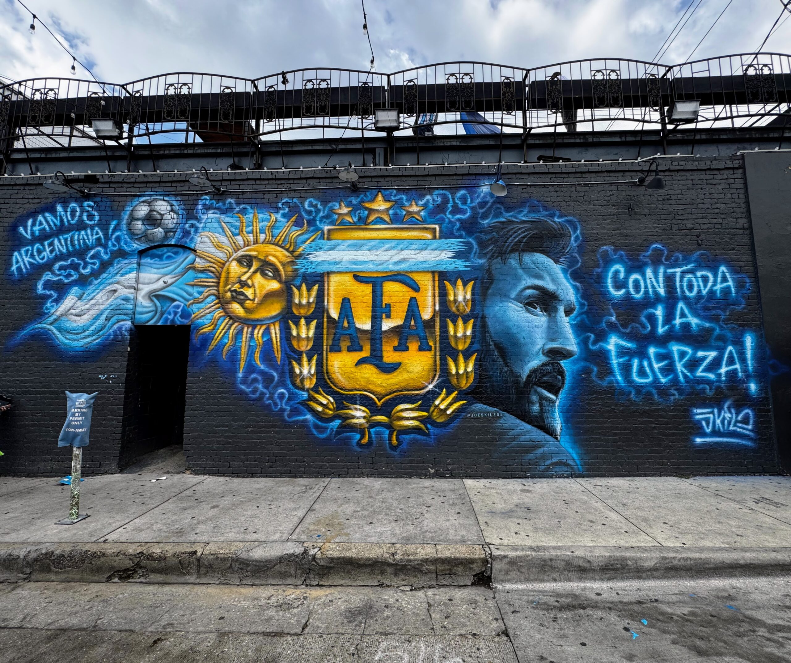 Argentina Welcome World mural by Joe Skilz in Deep Ellum